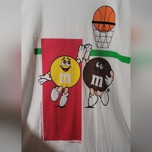 Vintage M&Ms basketball t shirt